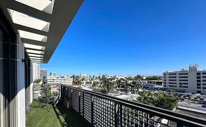 Bay Breeze Premium Apartments by Eskape Collection