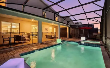 Super fun Spacious Family Home With top Amenities Pool/spa Sleeps 24
