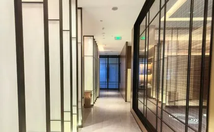 Homeinn Plus Hotel (Wuhan International Plaza Zhongshan Park Metro Station Branch)
