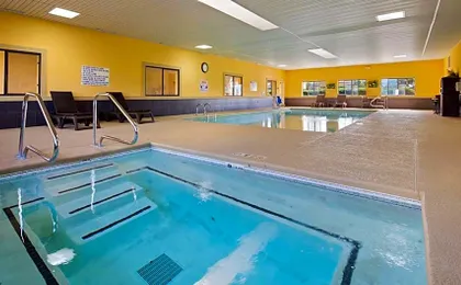 Best Western Inn & Suites