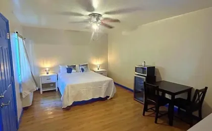 Cozy Bear Inn
