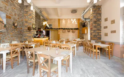 Troon of Athens Apartments