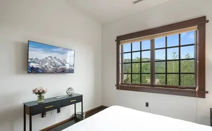 Arrowleaf Lodge at Deer Valley Resort - Three Bedroom Residence #203 3 Condo