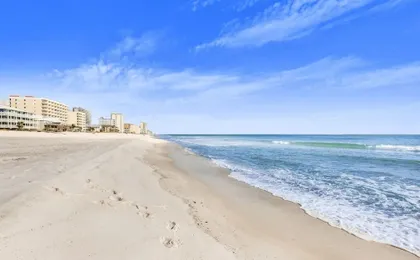 Sunrise Village 215- 2BR 1BA Gulf Front Sleep 6
