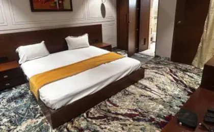 Fabhotel Siya Residency