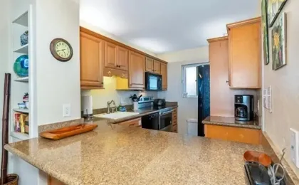 Menehune Shores, #308 2 Bedroom Condo