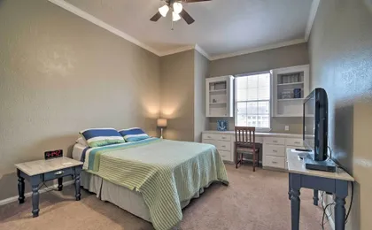 Waterfront Lake Conroe Getaway w/ Multiple Decks!