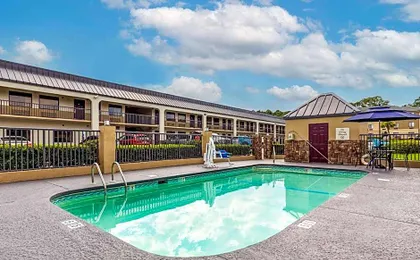 Quality Inn Mobile West Tillmans Corner