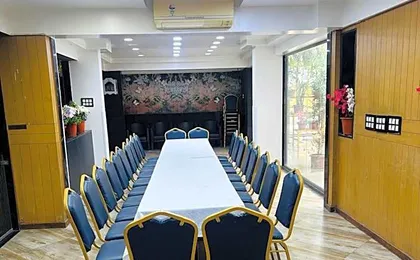 SR Rooms
