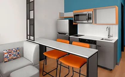 StudioRes by Marriott Fort Myers Airport