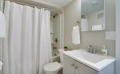 Inviting Minneapolis Vacation Rental w/ Game Room!