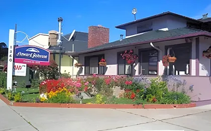 Fisherman's Cove Inn