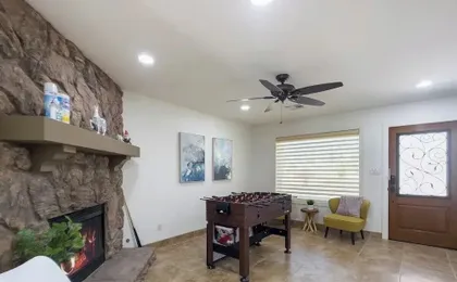 Chandler oasis with pool & hot tub