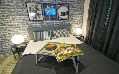 Frank-Kiss Apartments