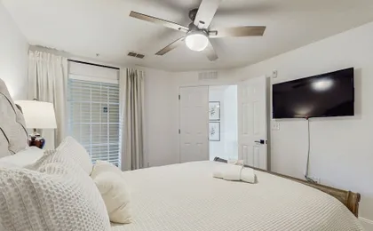 Dog-friendly Condo With Gym, Wifi, Balcony - Close to Theme Parks