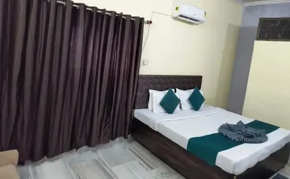 Hotel Kashi Paradise