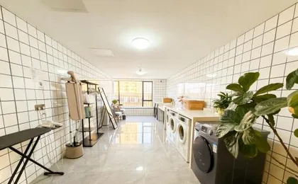 Lavande Hotels(Guangzhou Panyu Hanxi Changlong Dashi Subway Station Store)