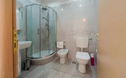 La Porta Del Paradiso (Adults only)