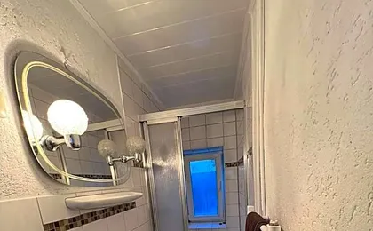 Adam's Hostel - Self Check-In & Only Private Rooms