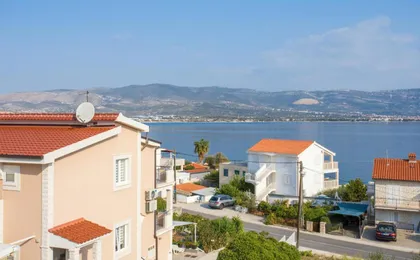 Apartments by the Sea Slatine, Ciovo - 13298