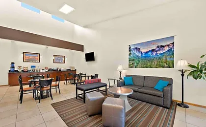 Best Western Topaz Lake Inn