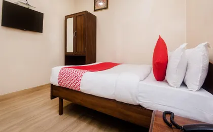 Oyo 19841 Shivar Guest House