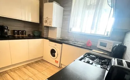 Central London Modern Apartment With 3 Bedrooms