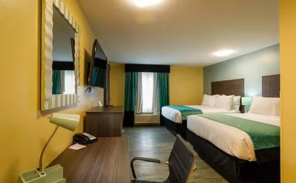 Hawthorn Extended Stay by Wyndham Saint Robert