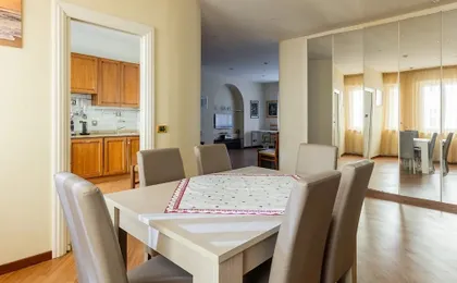 Family Elegant Apartment by Wonderful Italy
