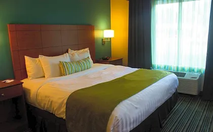 Best Western Plus Menomonie Inn & Suites