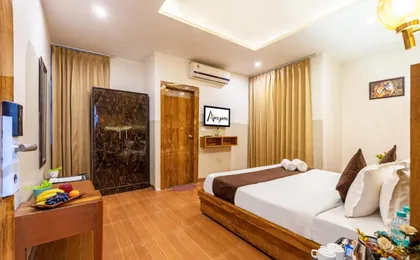 Oyo 8967 Hotel Shivaay Palace