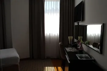 Hotel Diplomat