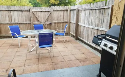 2BR/2BA condo Sienna Park
