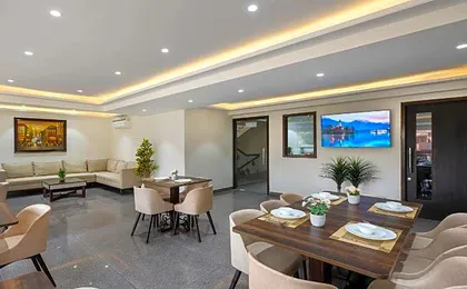 Palm Stay - Studios & Rooms