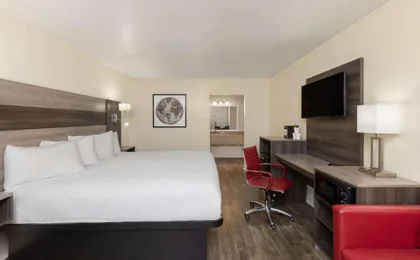 Ramada by Wyndham Kingman