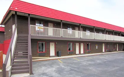 Travelers Lodge