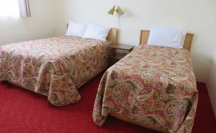 The Cedars Motel