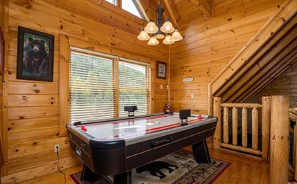 Moosebehaving - Two Bedroom Cabin