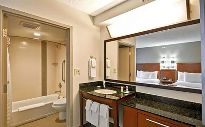 Hyatt Place Indianapolis Airport