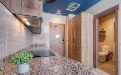 Livensa Living Studios Valencia Marina Real