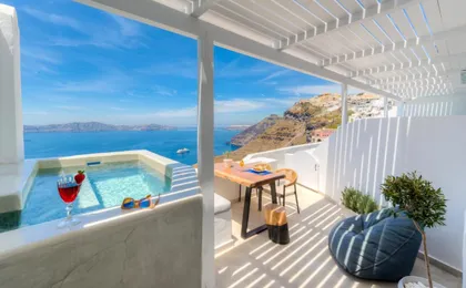 Iriana Apartments