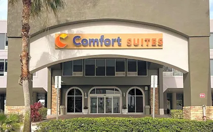 Comfort Suites Clearwater - Dunedin