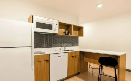 LivAway Suites Tri-Cities- Richland