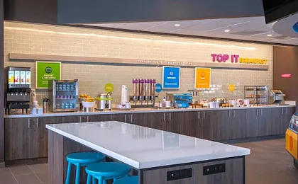 Tru By Hilton Naperville Chicago