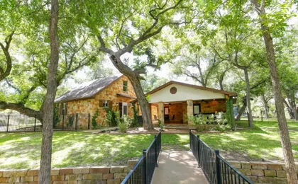 Lake LBJ 4BR Home w/ Boat Deck, Huge Yard
