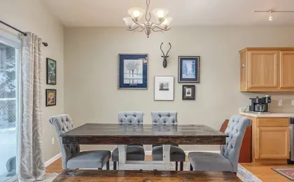 2BR Home w/ Fireplace, Streaming, Dogs Allowed