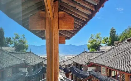 Ruochen Xuyu (Morning's Preface) Lion Hill Naxi Courtyard