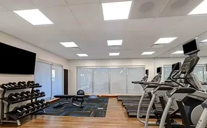 Holiday Inn Express And Suites Detroit Dearborn By IHG