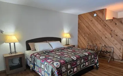 Timber Inn