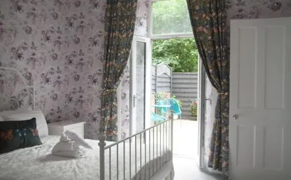 City Centre Escape with Private Garden